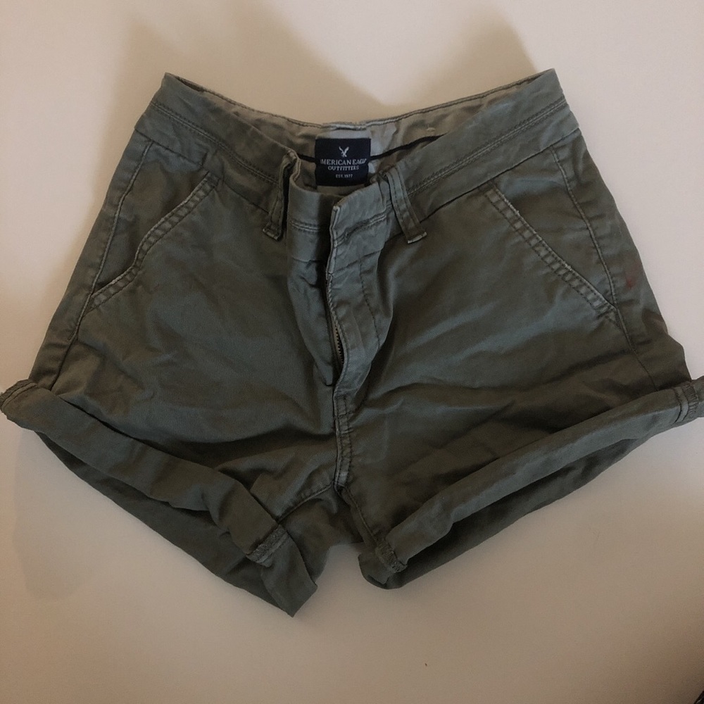 Army green American Eagle Shorts